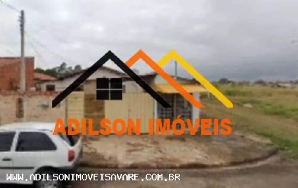 Casa à venda com 2 quartos, 200m² - Foto 1