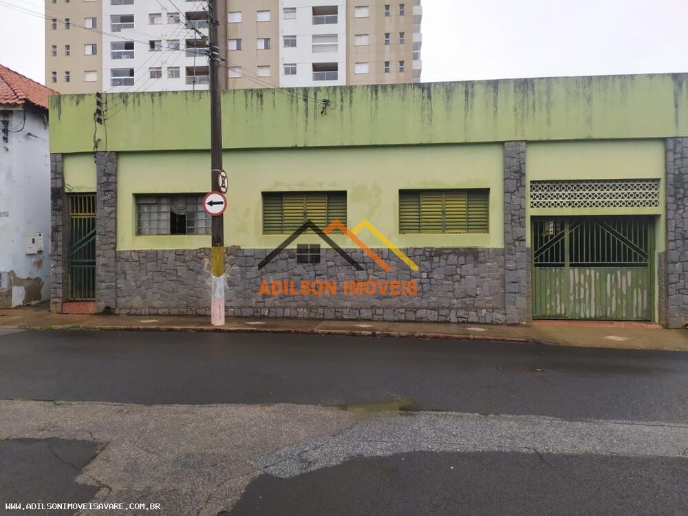 Casa, 4 quartos, 190 m² - Foto 1