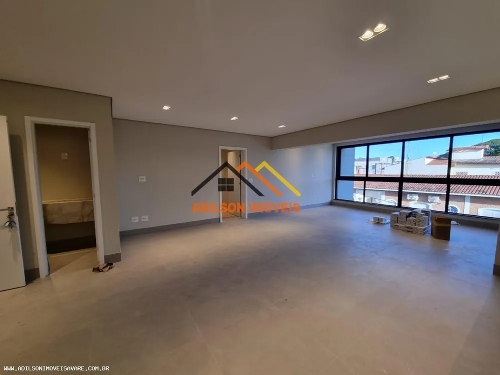 Apartamento, 3 quartos, 215 m² - Foto 2