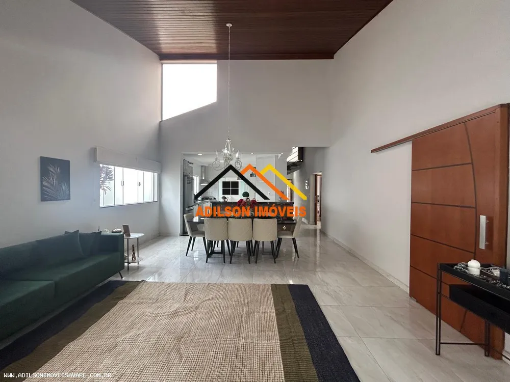 Casa, 4 quartos, 216 m² - Foto 2