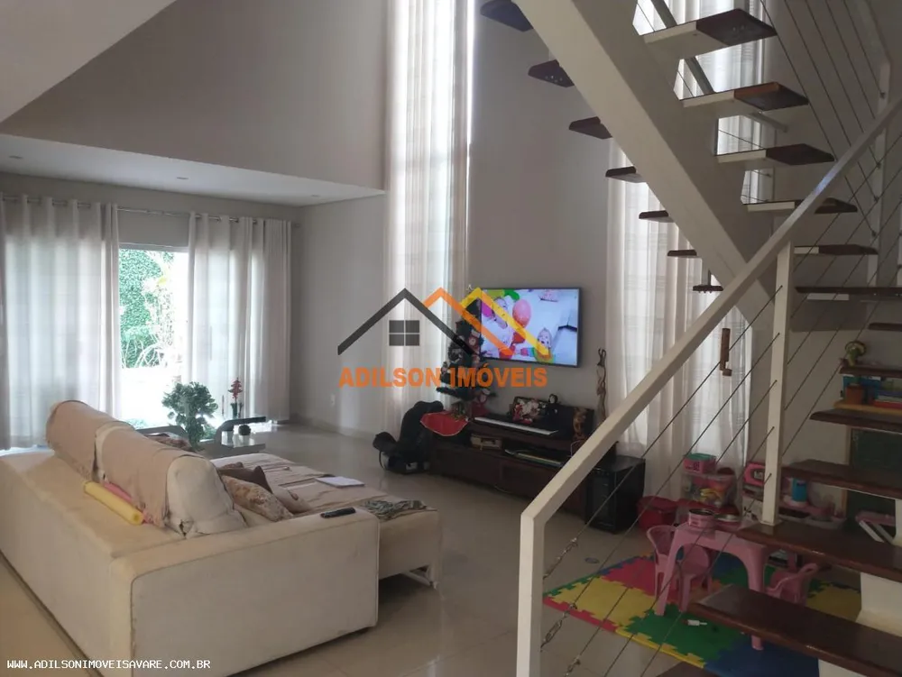 Casa, 230 m² - Foto 1