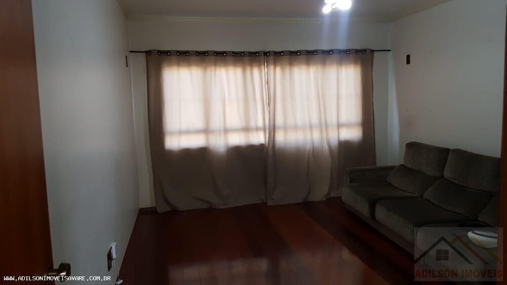 Casa à venda com 3 quartos, 285m² - Foto 10