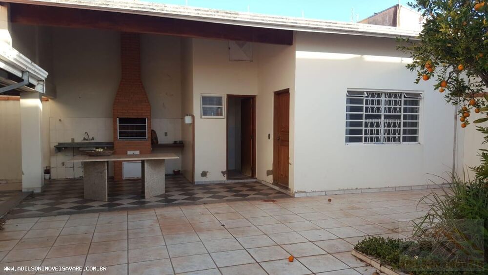 Casa à venda com 3 quartos, 285m² - Foto 5