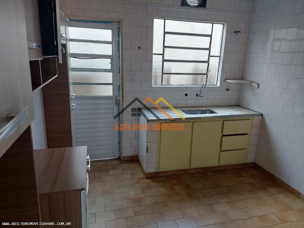 Casa à venda com 3 quartos, 160m² - Foto 13