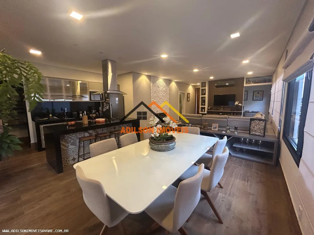 Casa, 3 quartos, 210 m² - Foto 2