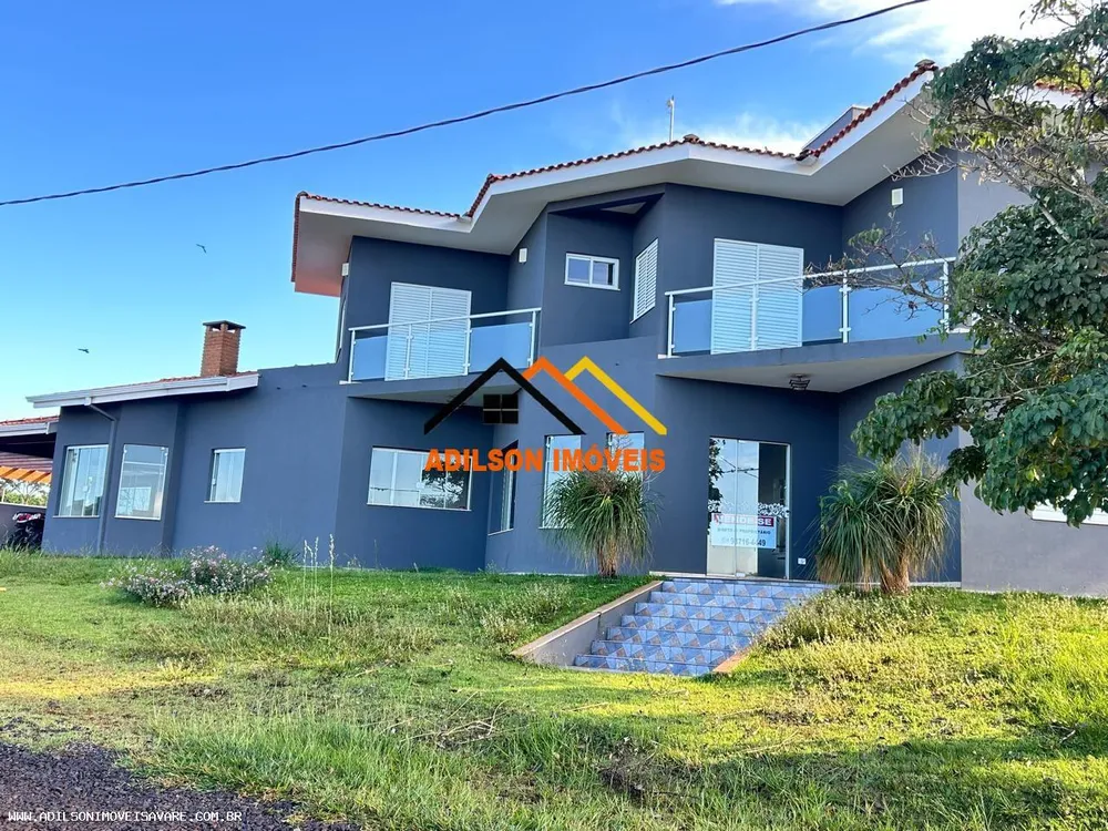 Casa, 4 quartos, 226 m² - Foto 2