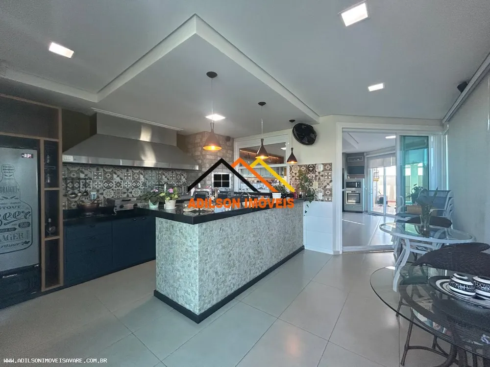 Casa, 3 quartos, 373 m² - Foto 1