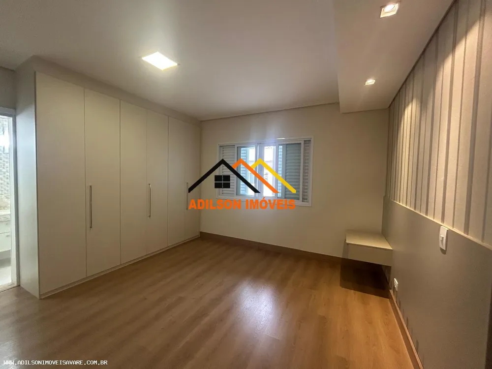 Casa, 3 quartos, 211 m² - Foto 4