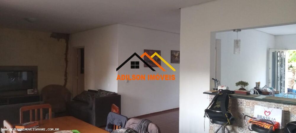 Casa à venda com 2 quartos, 420m² - Foto 4
