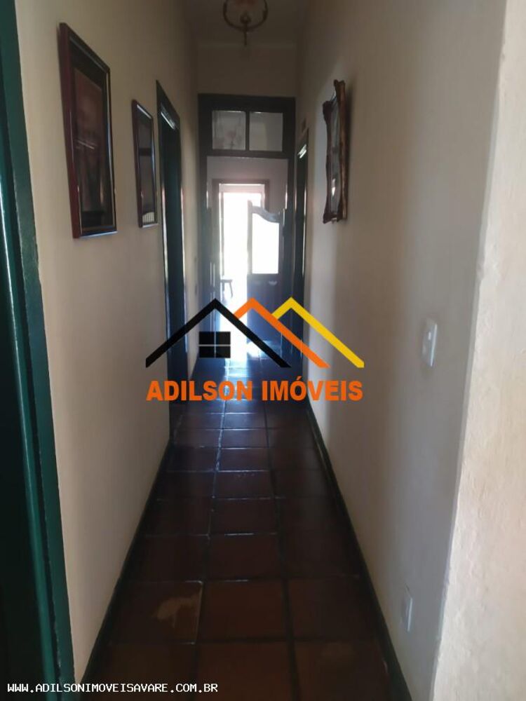 Casa à venda com 4 quartos - Foto 2