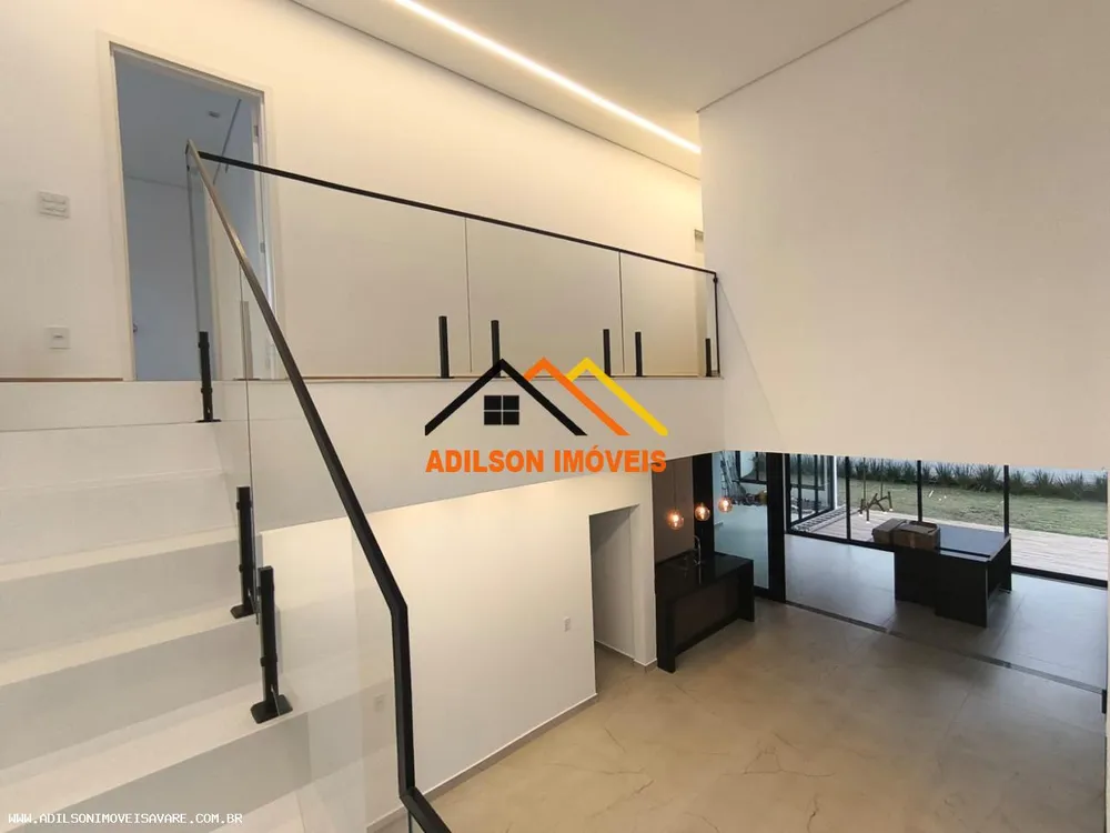 Casa, 4 quartos, 286 m² - Foto 1