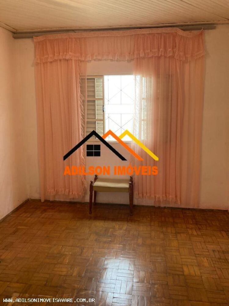 Casa à venda com 3 quartos, 250m² - Foto 4
