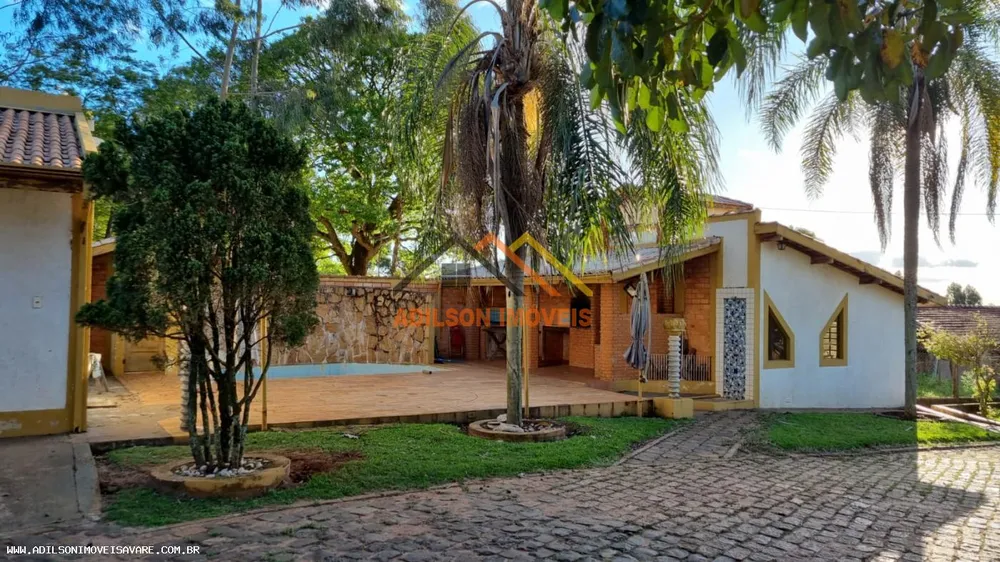 Chácara, 4 quartos, 2300 m² - Foto 1