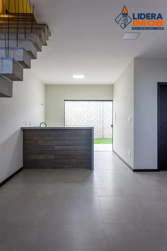 Casa, 3 quartos, 180 m² - Foto 1