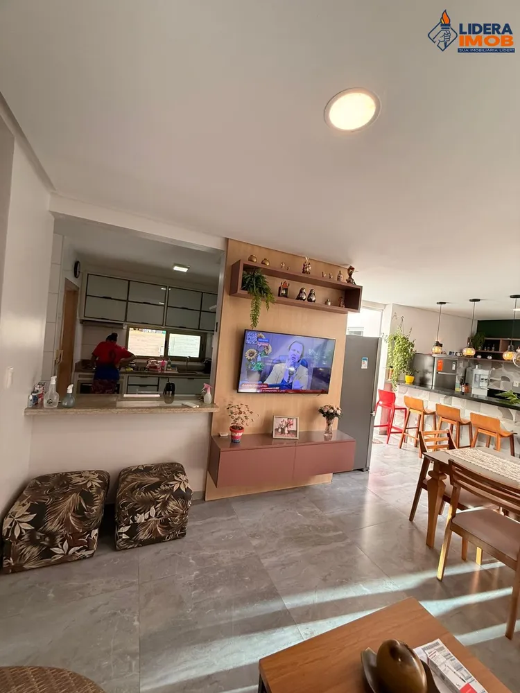 Casa, 3 quartos, 190 m² - Foto 9