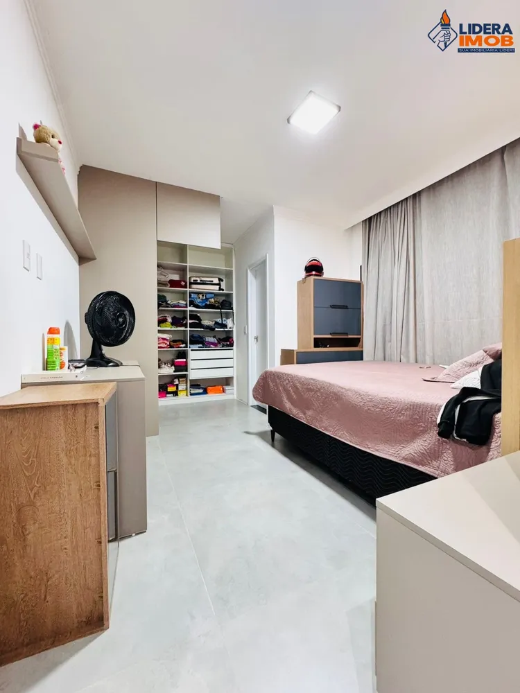 Casa, 3 quartos, 200 m² - Foto 8