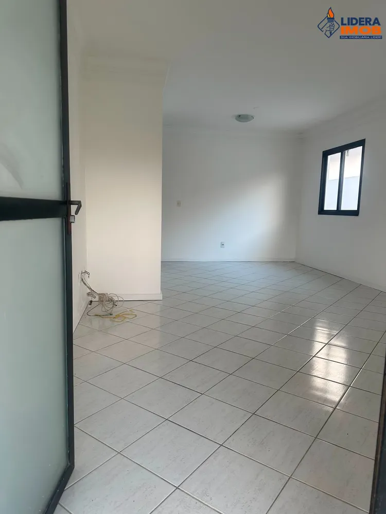 Casa, 3 quartos, 200 m² - Foto 3