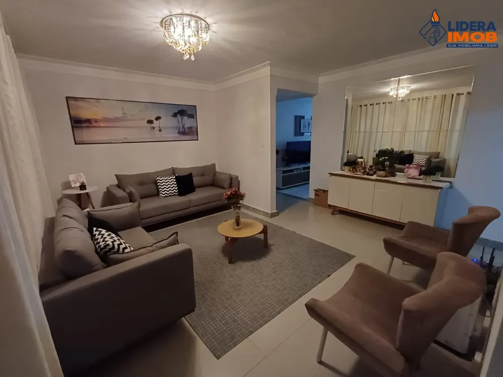 Casa, 3 quartos, 270 m² - Foto 1
