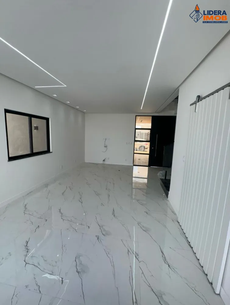 Casa, 2 quartos, 200 m² - Foto 1