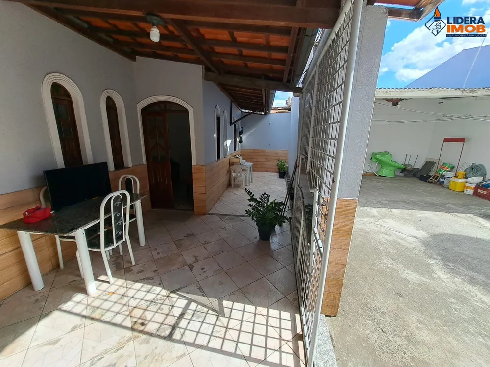 Casa, 3 quartos, 200 m² - Foto 11