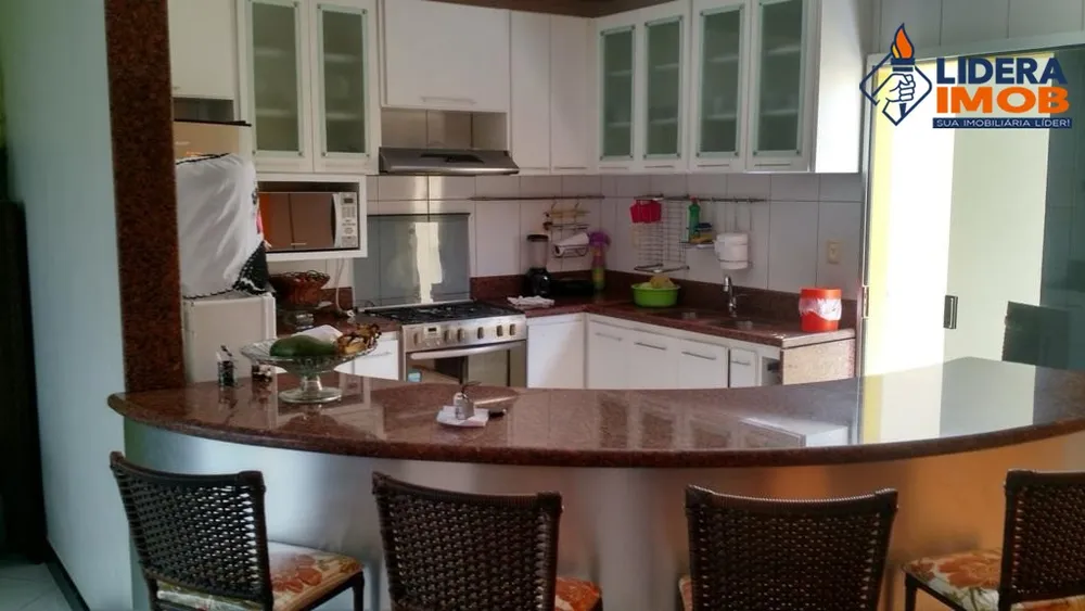 Casa, 3 quartos, 396 m² - Foto 4