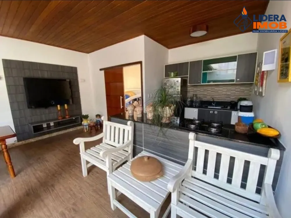 Casa, 4 quartos, 270 m² - Foto 1