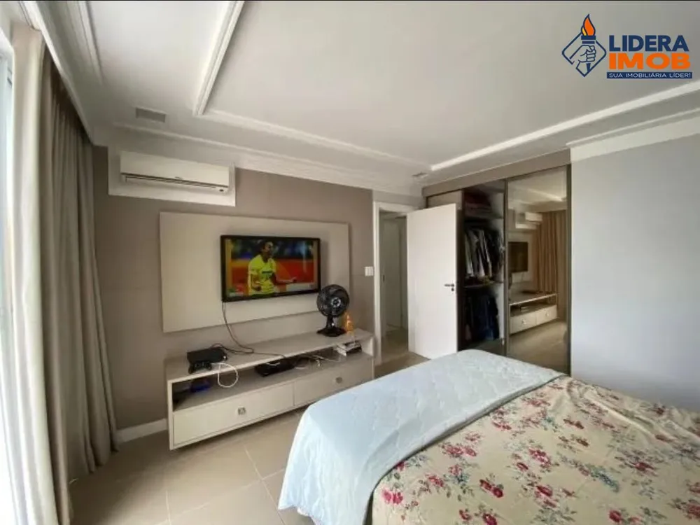 Casa, 4 quartos, 270 m² - Foto 2