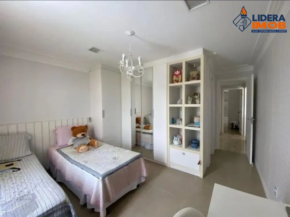 Casa, 4 quartos, 270 m² - Foto 8