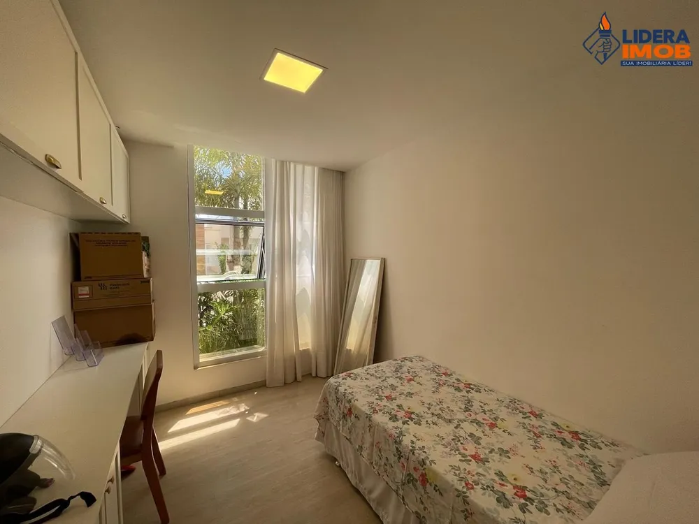 Casa, 5 quartos, 165 m² - Foto 1