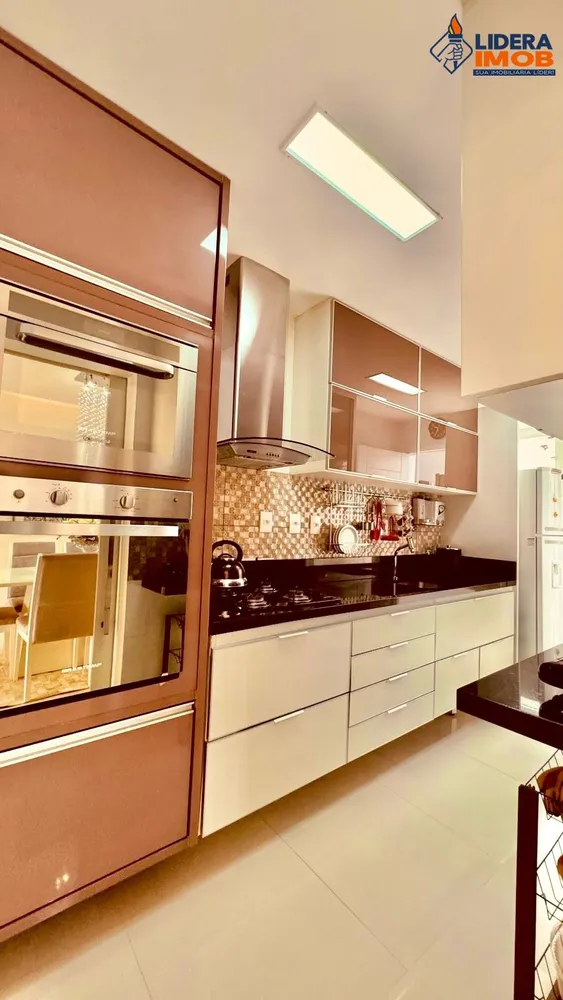 Casa, 3 quartos, 180 m² - Foto 3