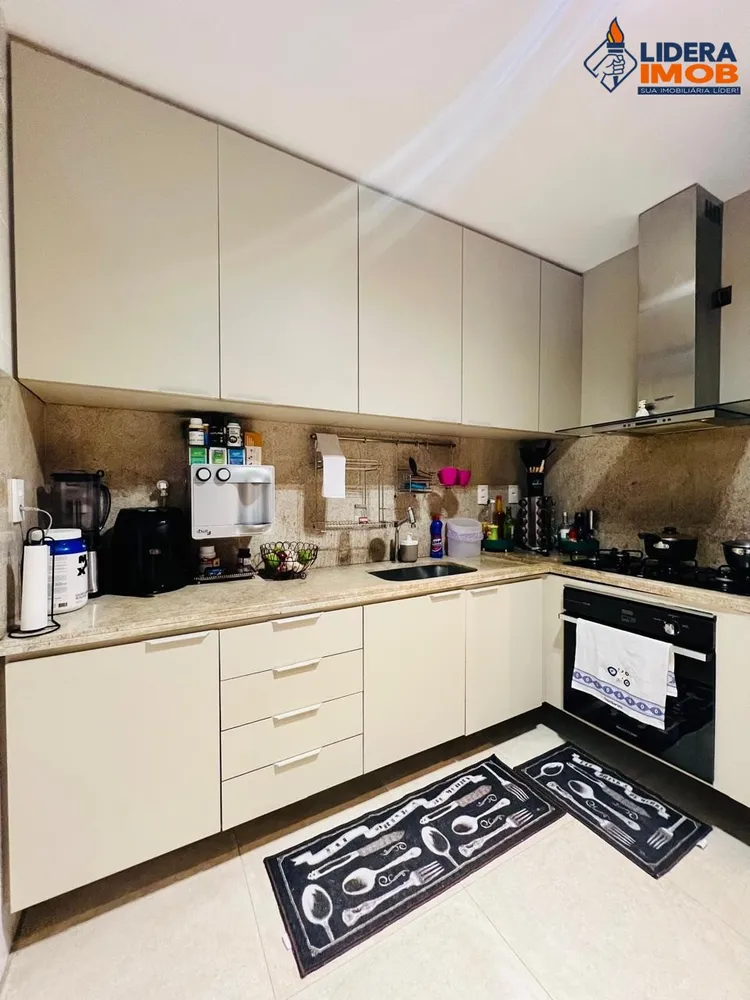 Casa, 2 quartos, 232 m² - Foto 1