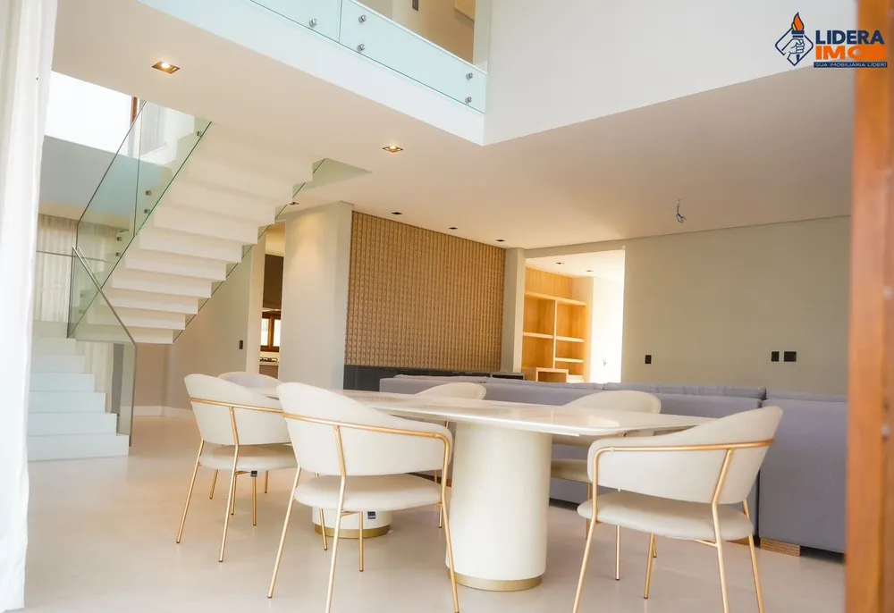 Casa, 8 quartos, 620 m² - Foto 1