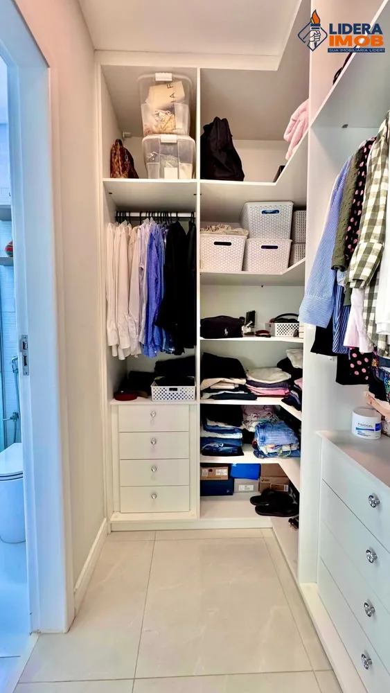 Casa, 3 quartos, 250 m² - Foto 1