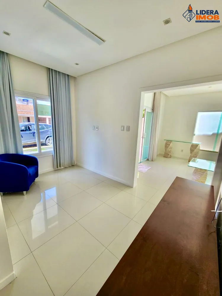 Casa, 3 quartos, 225 m² - Foto 2