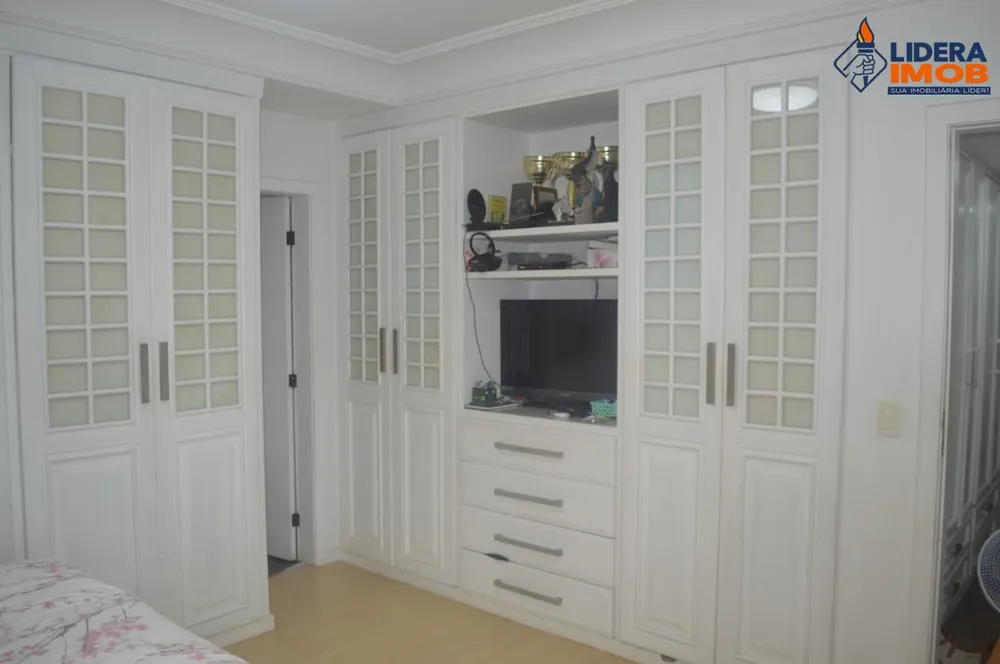 Apartamento, 4 quartos, 210 m² - Foto 1