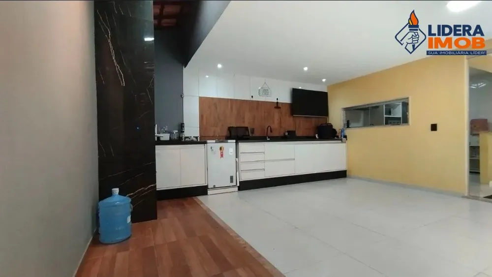 Casa, 3 quartos, 200 m² - Foto 9