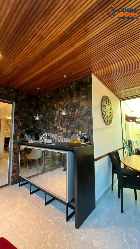 Casa, 3 quartos, 198 m² - Foto 2