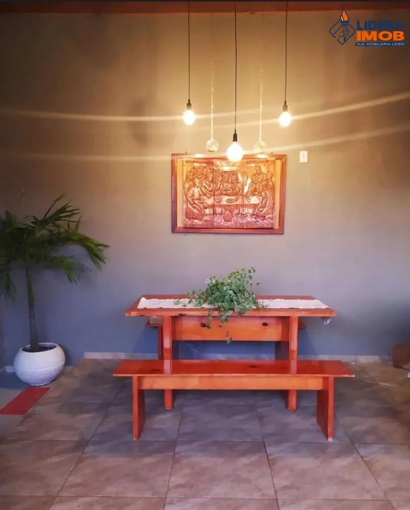 Casa, 4 quartos, 209 m² - Foto 2