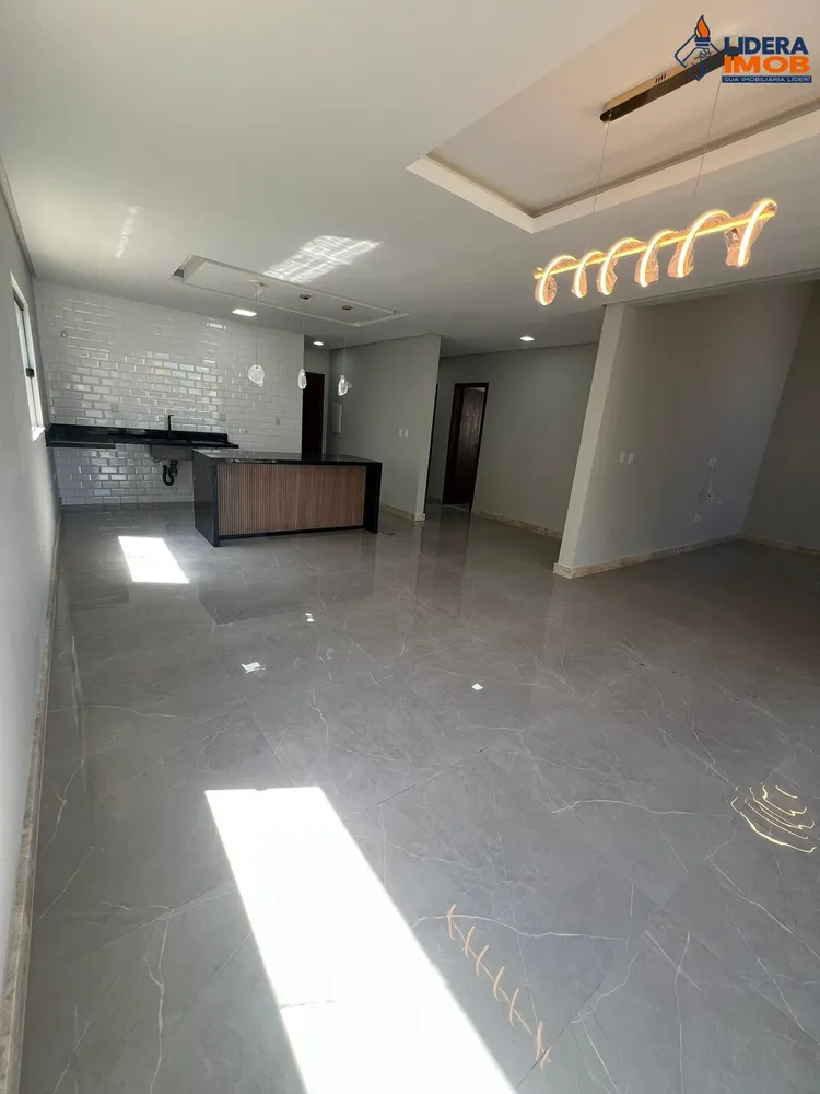 Casa, 4 quartos, 251 m² - Foto 3