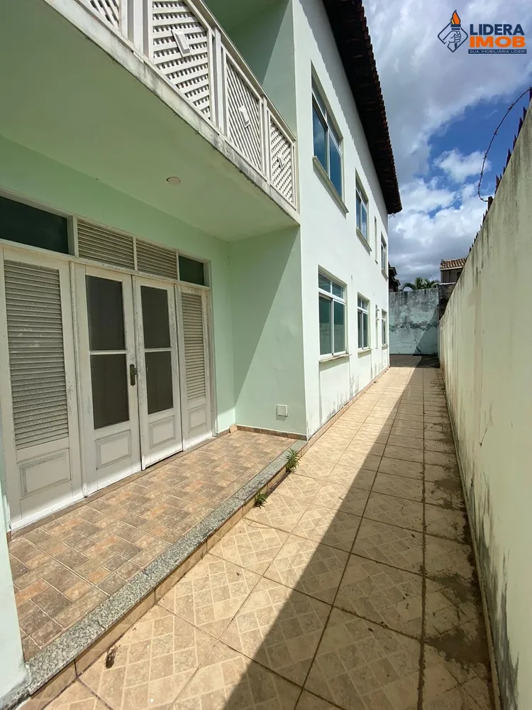 Casa, 8 quartos, 410 m² - Foto 1
