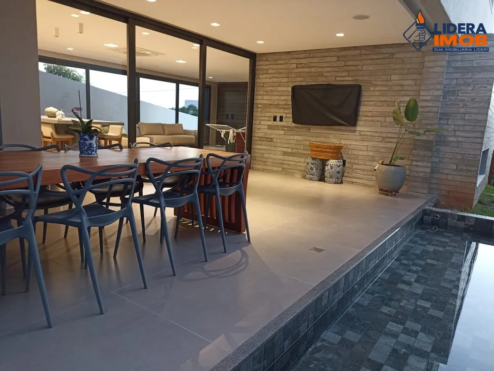 Casa, 4 quartos, 300 m² - Foto 1