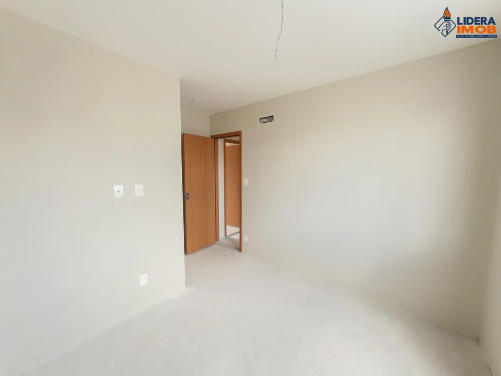Casa, 4 quartos, 190 m² - Foto 3