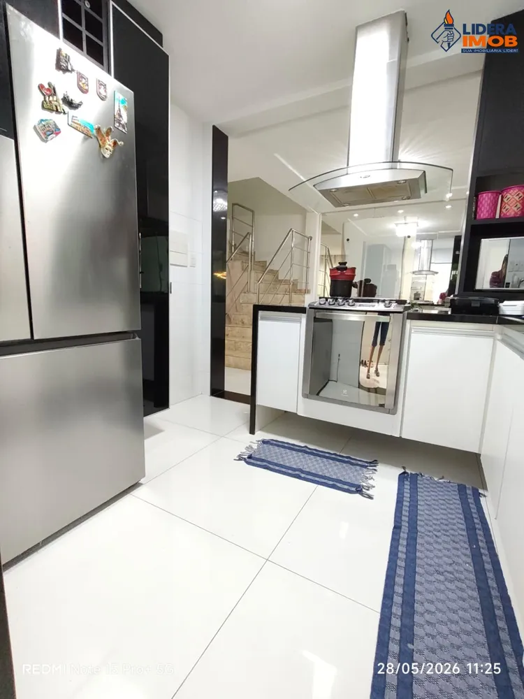 Casa, 3 quartos, 259 m² - Foto 11