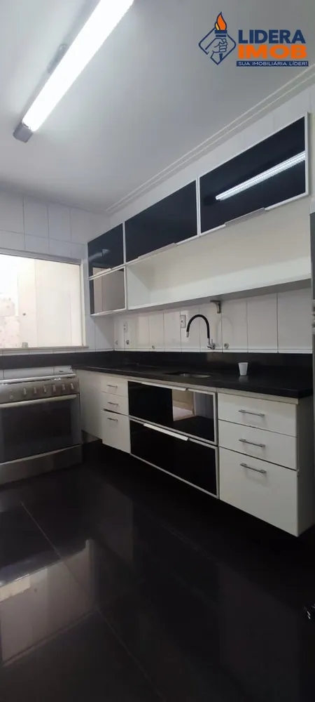 Casa, 4 quartos, 90 m² - Foto 1