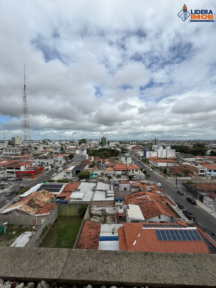 Apartamento, 3 quartos, 270 m² - Foto 2