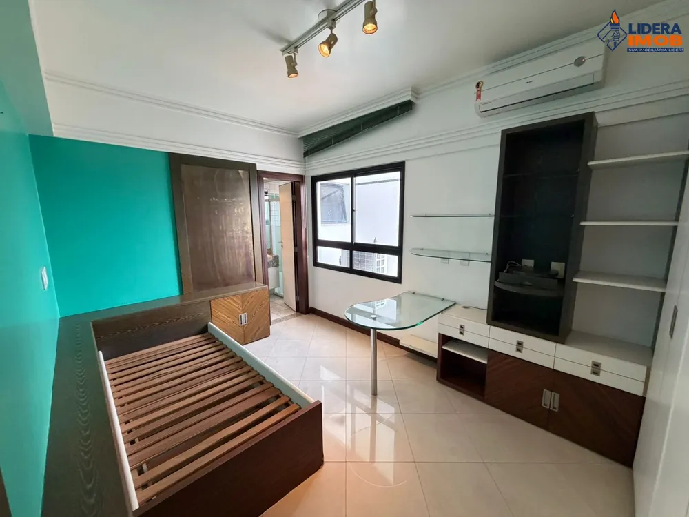 Apartamento, 3 quartos, 270 m² - Foto 4
