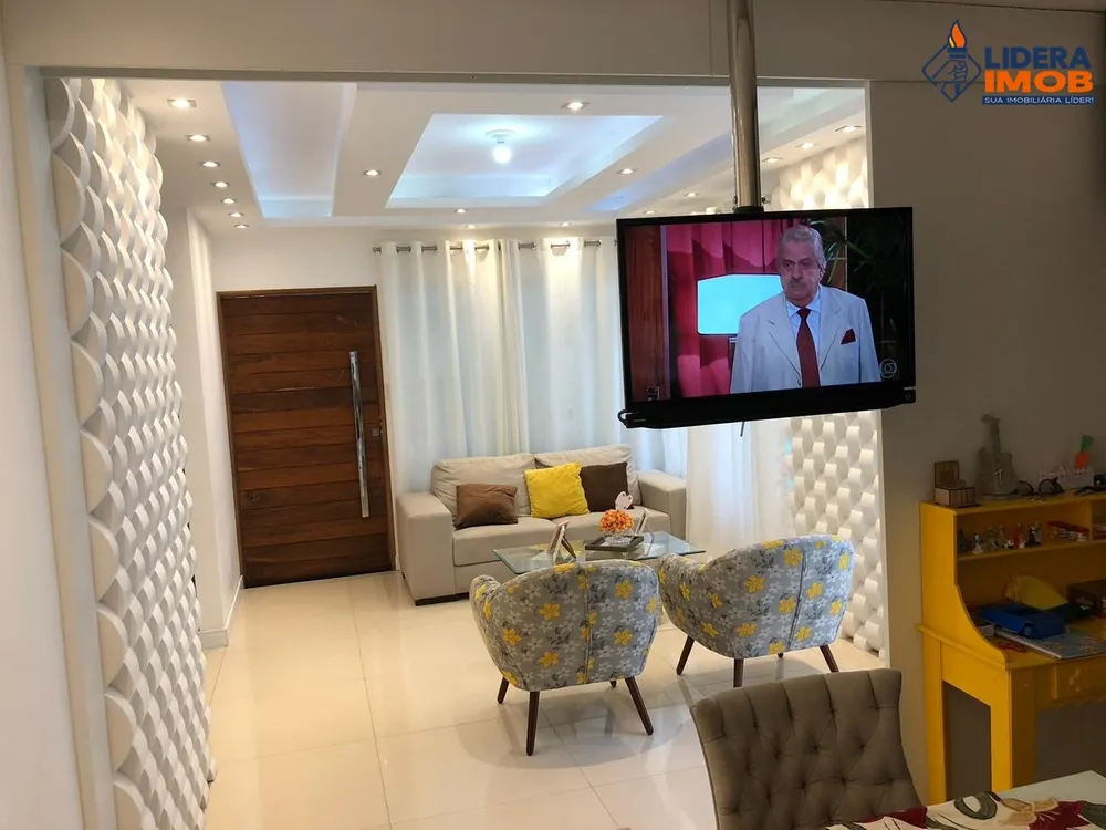 Casa, 3 quartos, 270 m² - Foto 2