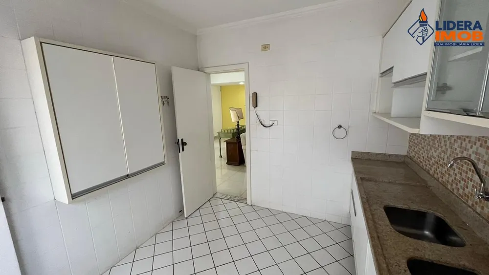 Casa, 3 quartos, 250 m² - Foto 4