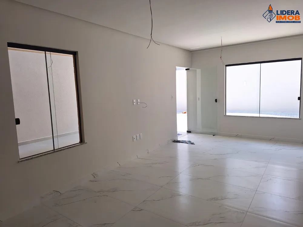 Casa, 4 quartos, 170 m² - Foto 2