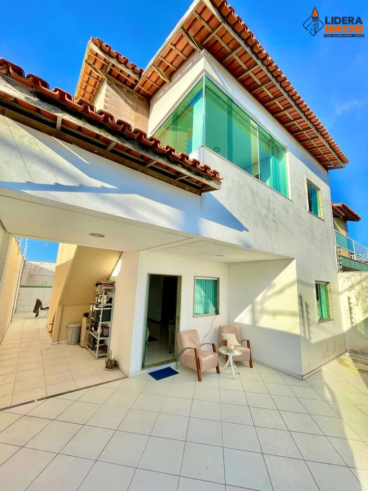 Casa, 4 quartos, 250 m² - Foto 1